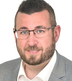 Benjamin Piglmaier Benjamin Piglmaier