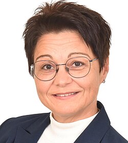 Petra Thürr Petra Thürr